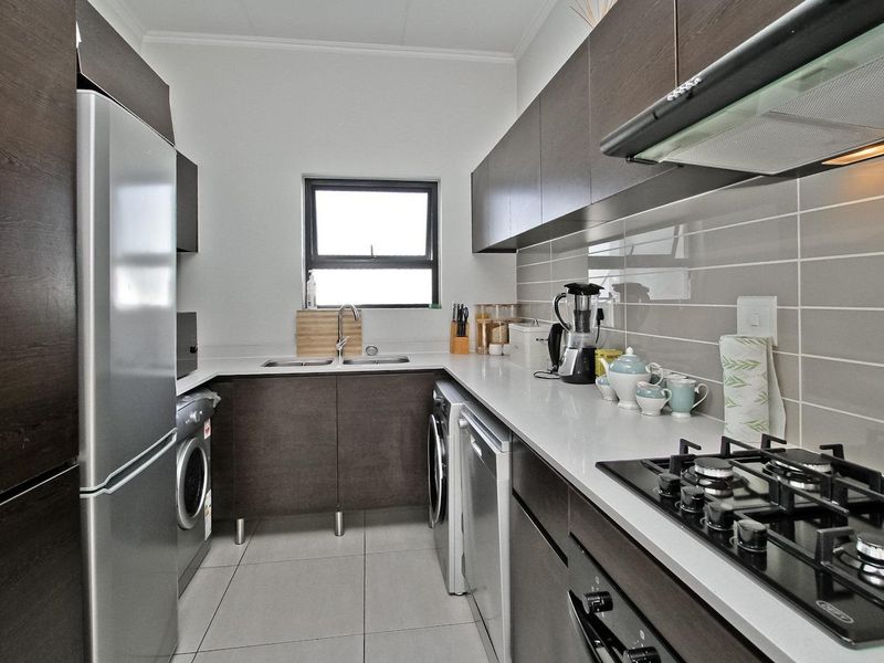 Furnished Apartment Conveniently Located! - Photo 3