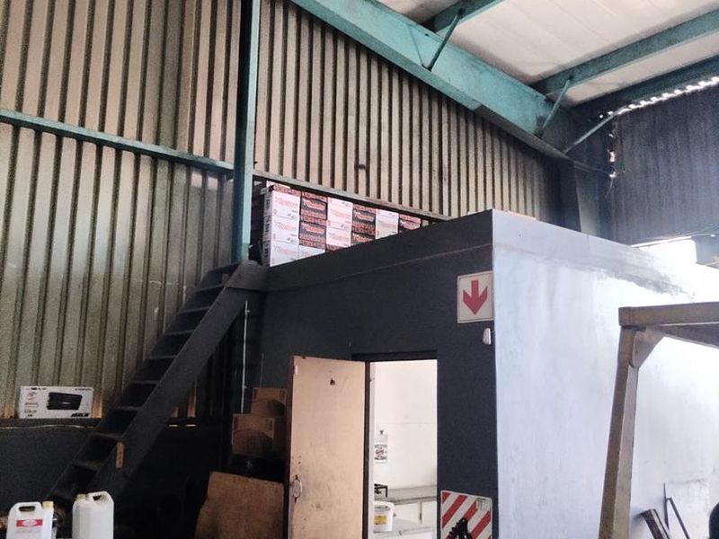 Ideal Location for Your Business on Main Harding Road! - Photo 8