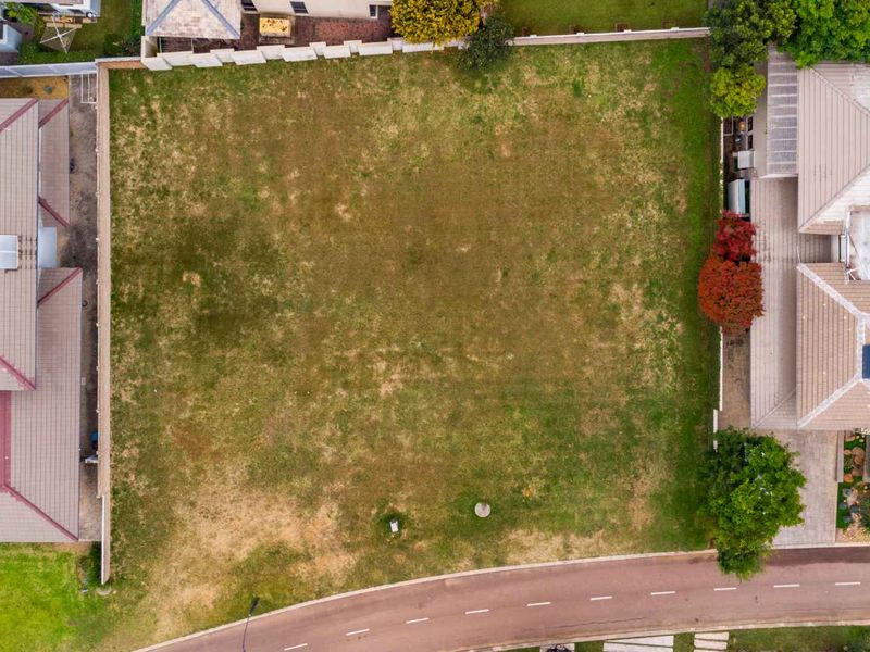 Vacant Stand for Sale in Lombardy Estate – Build Your Dream Home - Photo 9