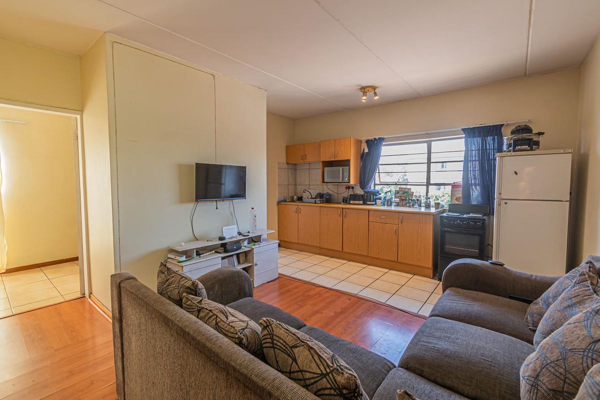 Prime 1-Bedroom in Hatfield - Ideal for Students & Pros!" - Photo 4