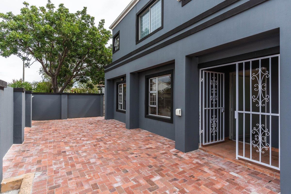 Occasionally It Happens - The Perfect Home - Photo 3