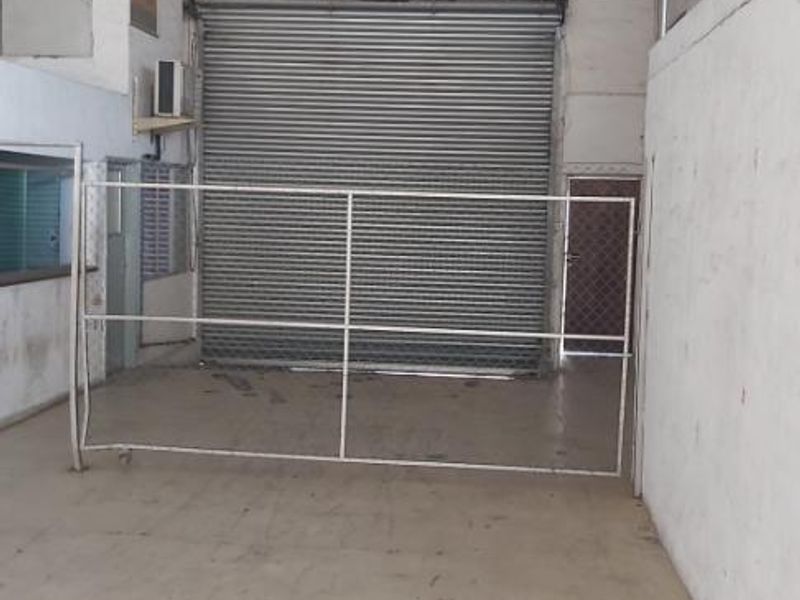 Warehouse/workshop to let in Sidwell. - Photo 4