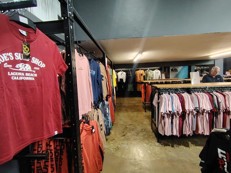 Prime Retail and Commercial Space to Let - Photo 7