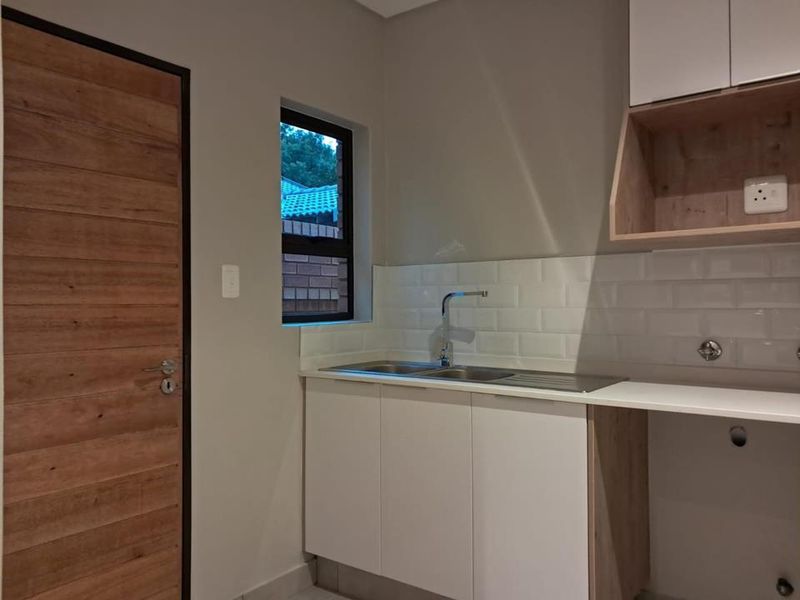 NEW DEVELOPMENT COMING SOON Ultra-Modern Spec Home!! - Photo 9