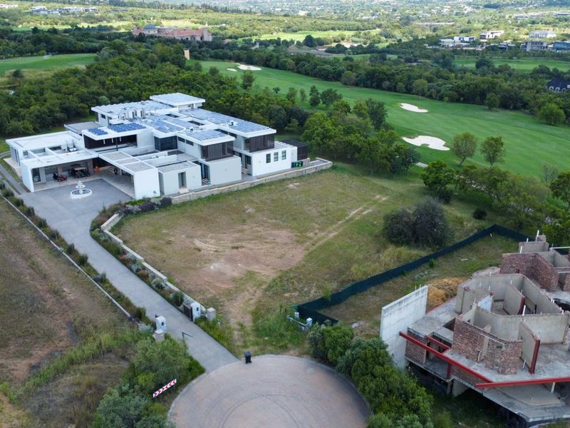 Exceptional fairway-listed stand in Steyn City, perfectly positioned to enjoy sweeping views of the 13th hole. - Photo 4