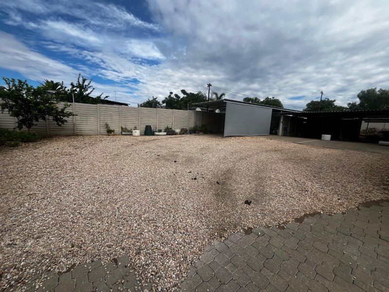 Rare find in Pioneers Park - Photo 4