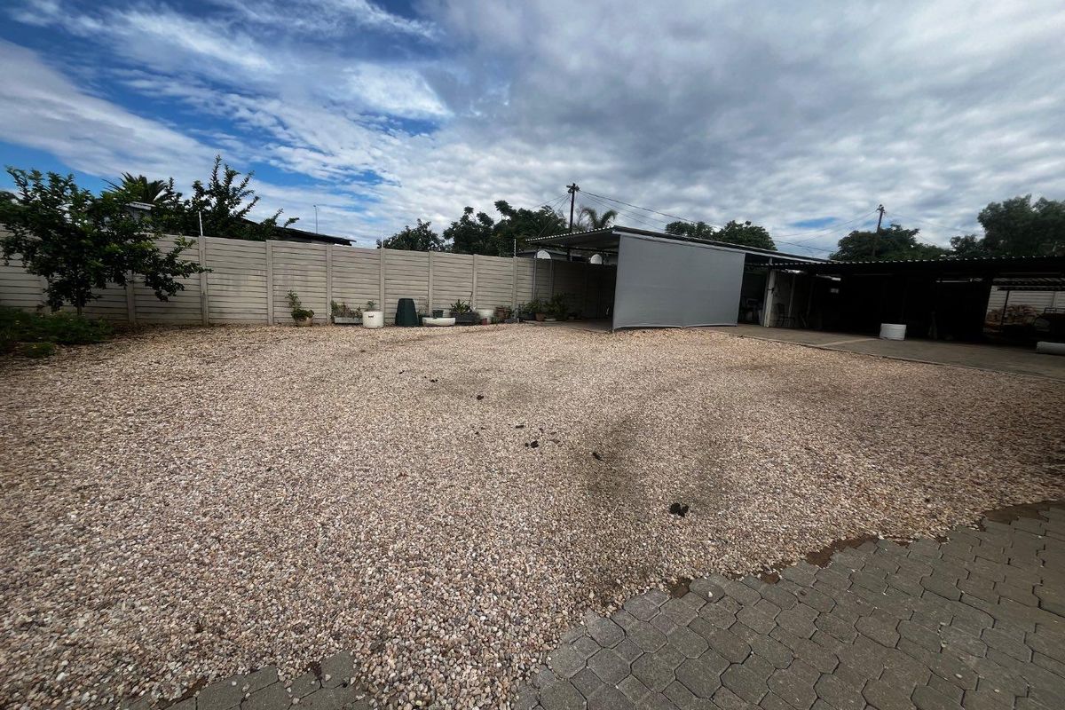 Rare find in Pioneers Park - Photo 4