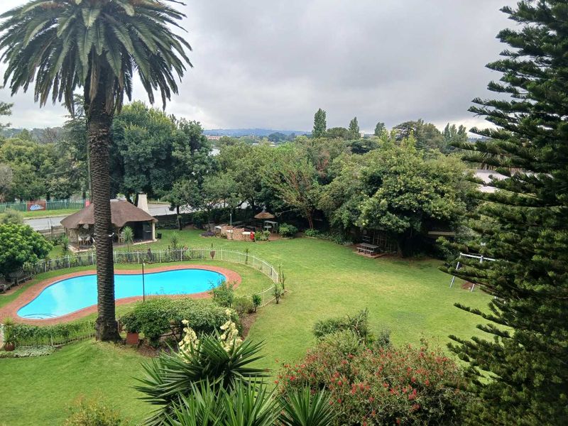 Fourth Floor Apartment with views for sale - Photo 10