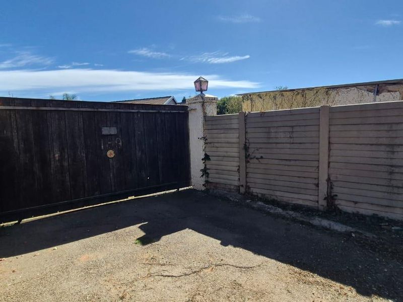 Vacant Stand for Sale – Pomona’s Hidden Gem - Photo 4