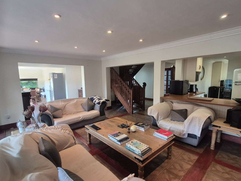 A Country-Style Family Haven with Separate Cottage in the Heart of Douglasdale - Photo 6
