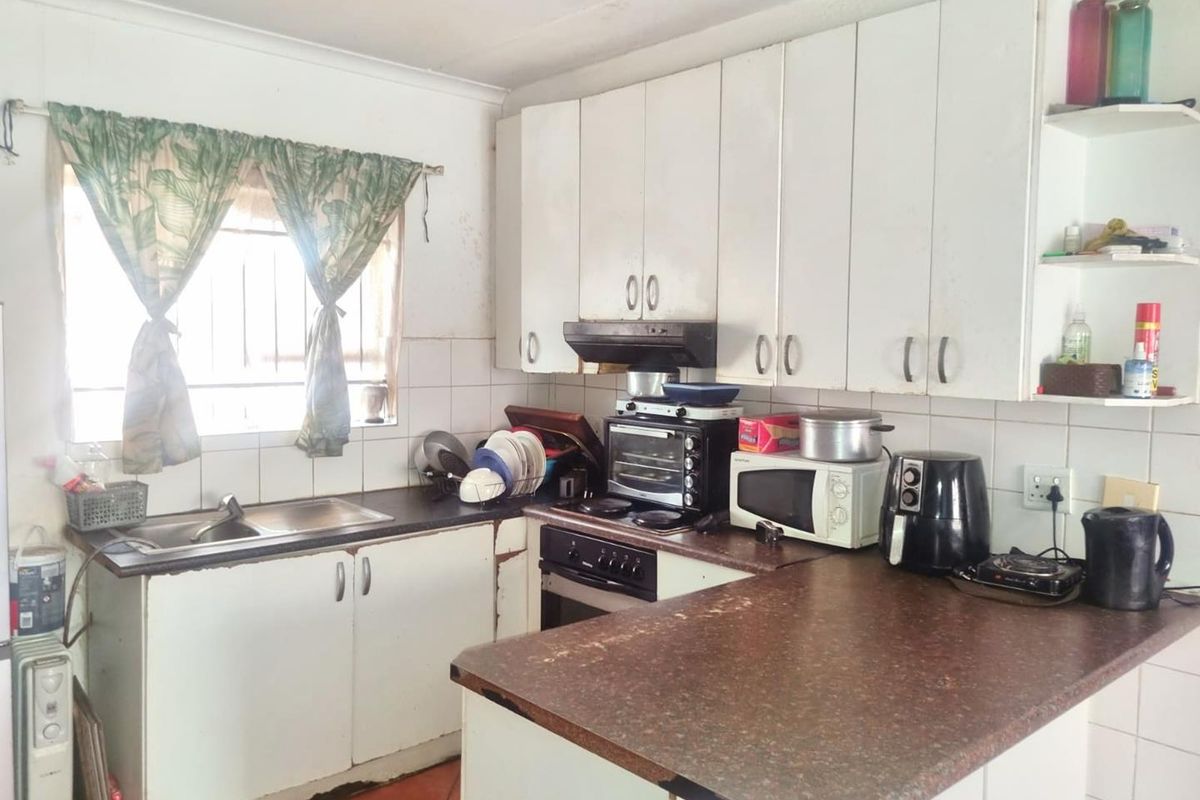 2 Bedroom apartment, Goodwood. - Photo 5