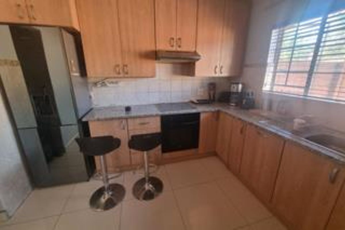 BROOKLANDS LIFESTYLE SECURITY ESTATE: 3 BEDROOM TOWNHOUSE - Photo 3