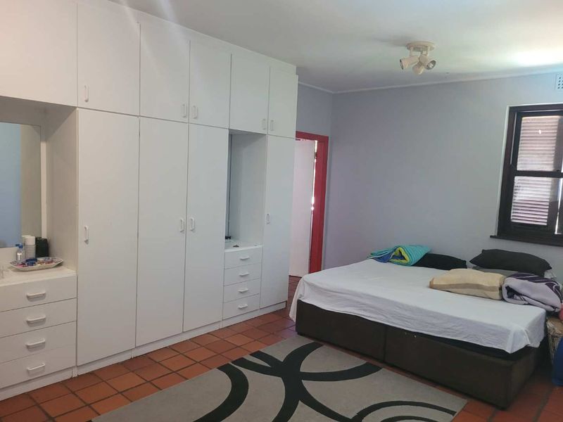 3 Bedroom Duplex. - Photo 10