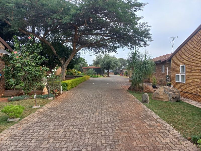 Your Perfect Retirement Retreat - Photo 4