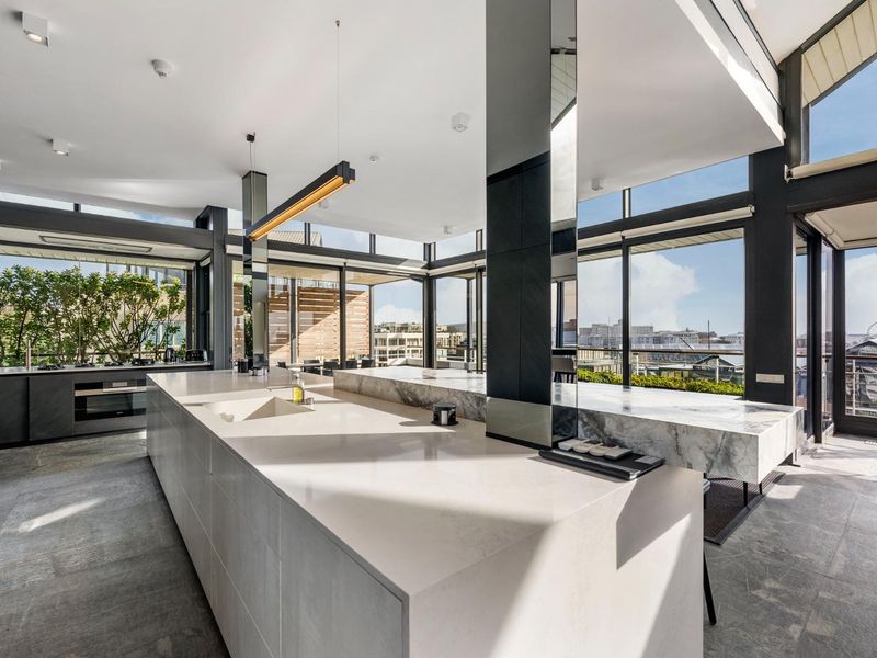 Unparalleled Luxury - Photo 5