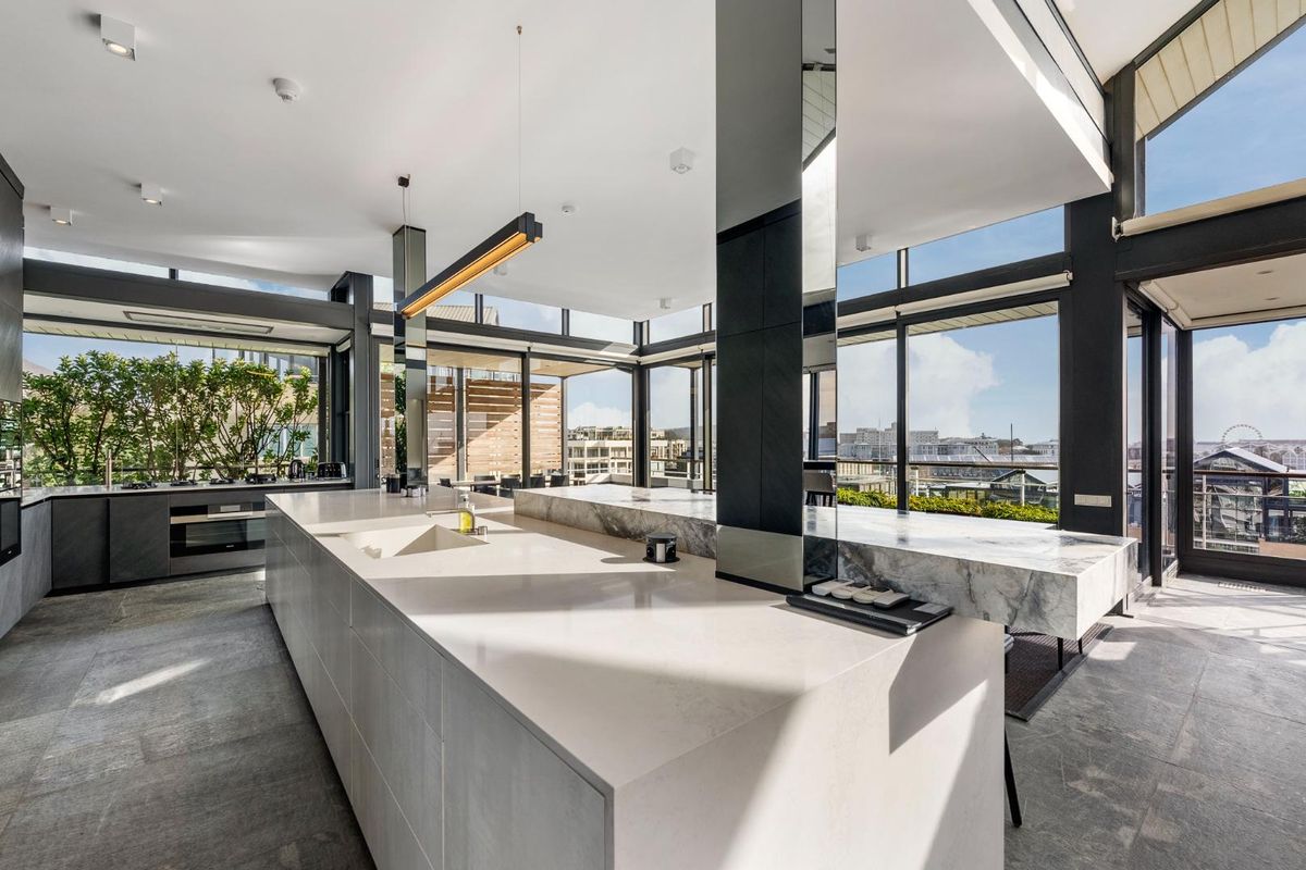 Unparalleled Luxury - Photo 5