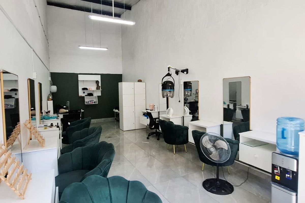 **Discover Prime Business Opportunities with Trafalgar Property Group** - Photo 5