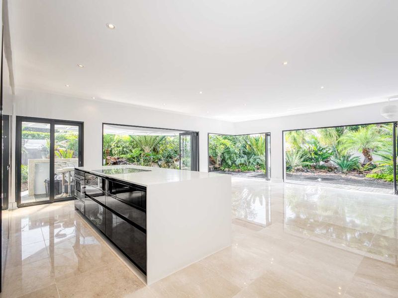 4 Bedroom House for Sale in Dainfern Golf Estate - Photo 8