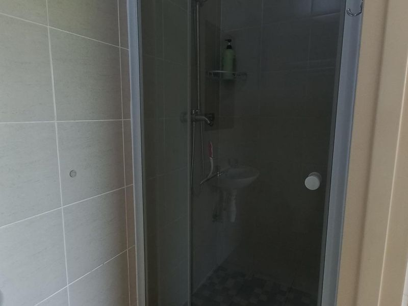 2 Bedroom Apartment For Sale - Photo 10