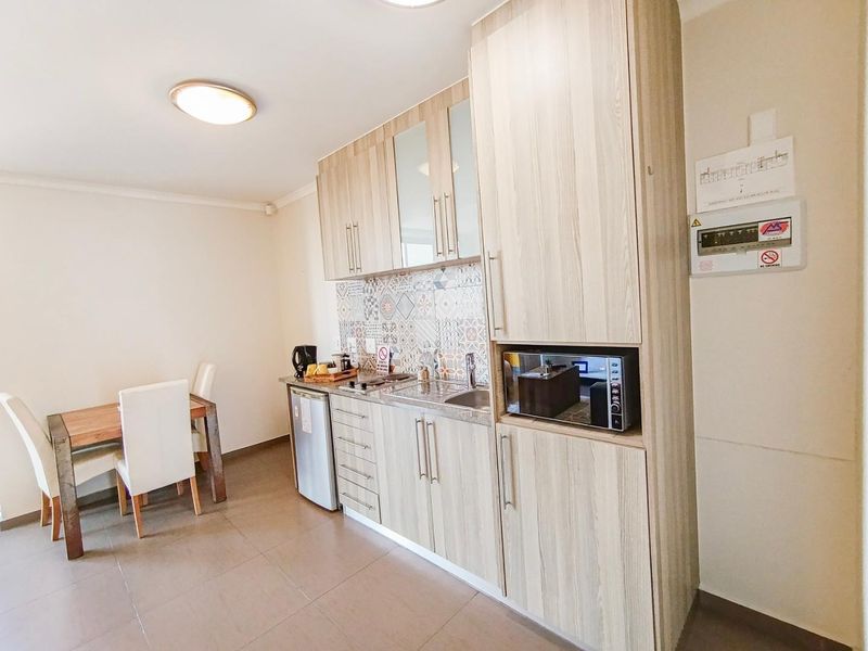 1 Bedroom Apartment, Swakopmund Central - Photo 5