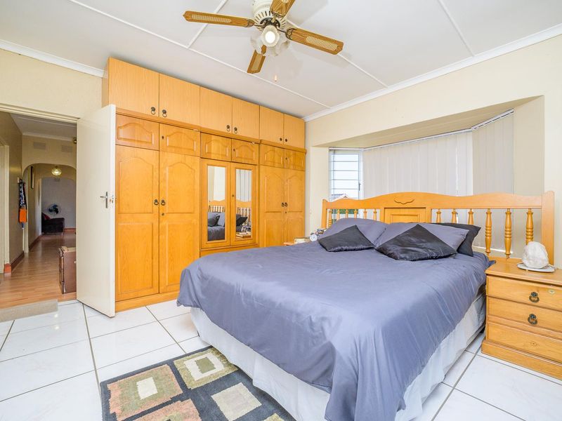 3 Bedroom Family Home with a Large 2 Bedroom Cottage in Glen Hills! - Photo 10