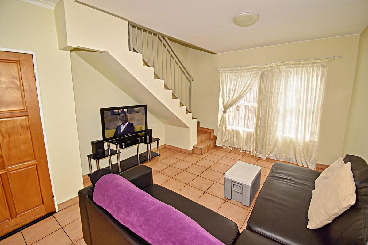 Secure Living - Photo 2