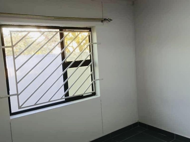 BLOCK OF 16 FLATS FOR SALE in NKURENKURU, Ext.1, Kavango West Region. - Photo 7