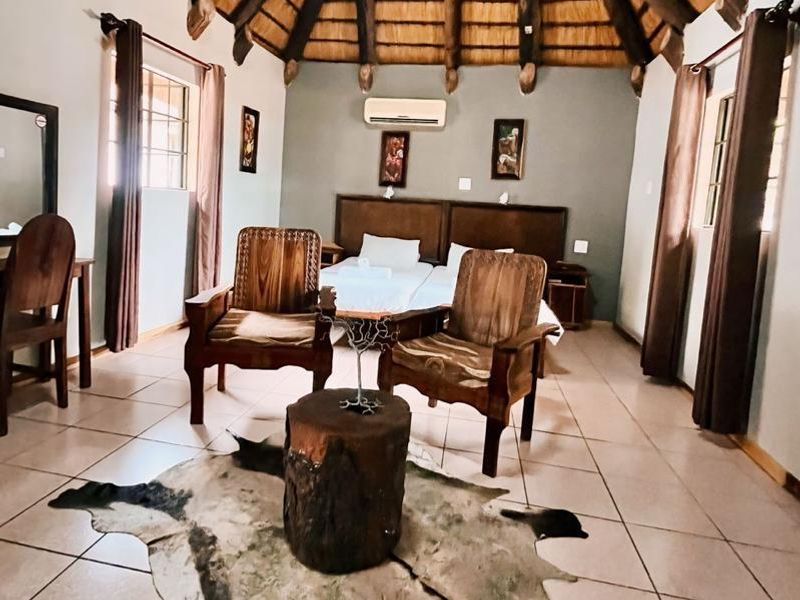 Beautiful Lodge For Sale - Rundu - Photo 6