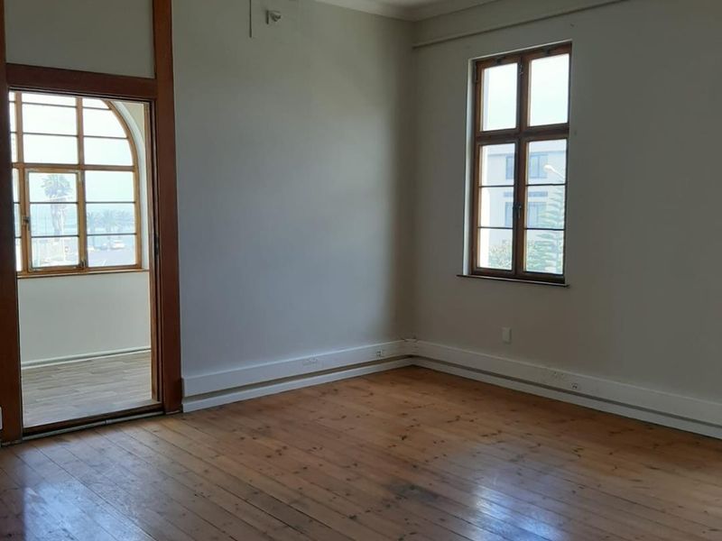 For Rent: Prime Office Space in Swakopmund CBD - Photo 9
