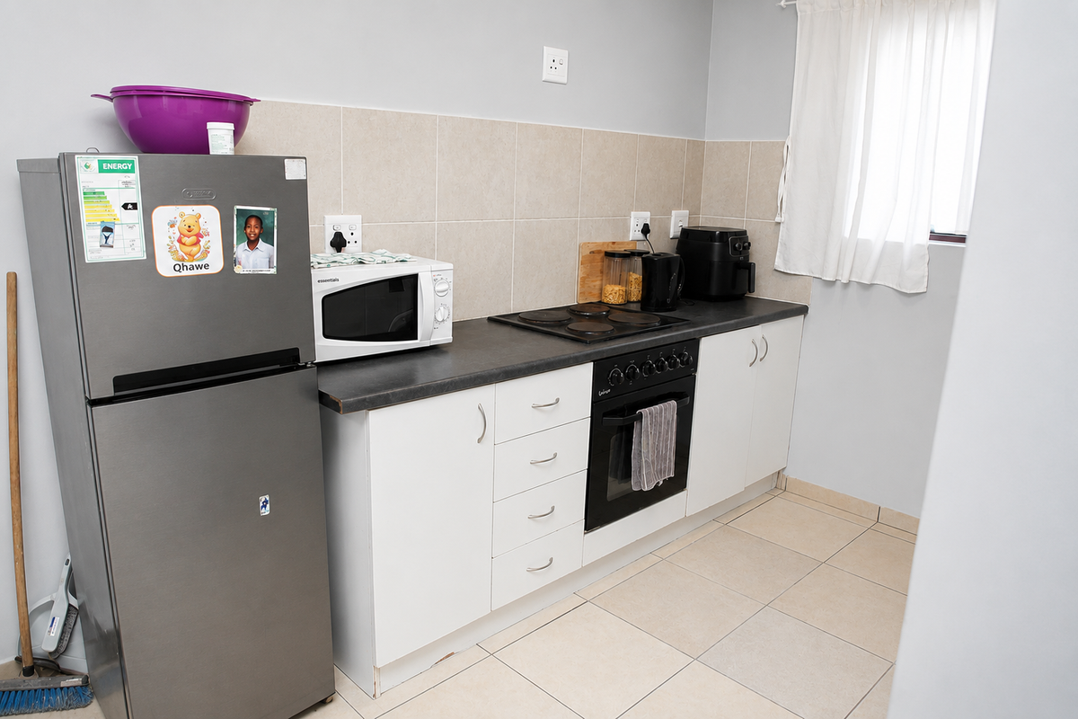 Hidden Gem in Parklands – Perfect for First-Time Buyers or Investors - Photo 5