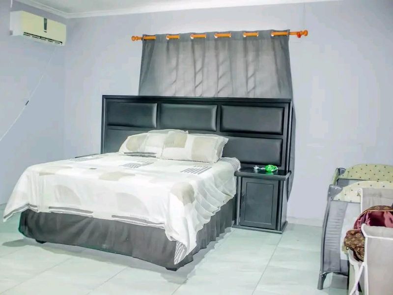 Beautiful Modern House for Sale in Oshakati Ehenye Price: N$ 1,240,000.00  (Exclusive costs) - Photo 8