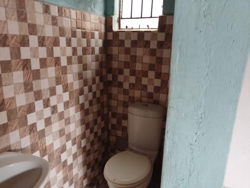 7-Rooms Property Investment Opportunity - Photo 3