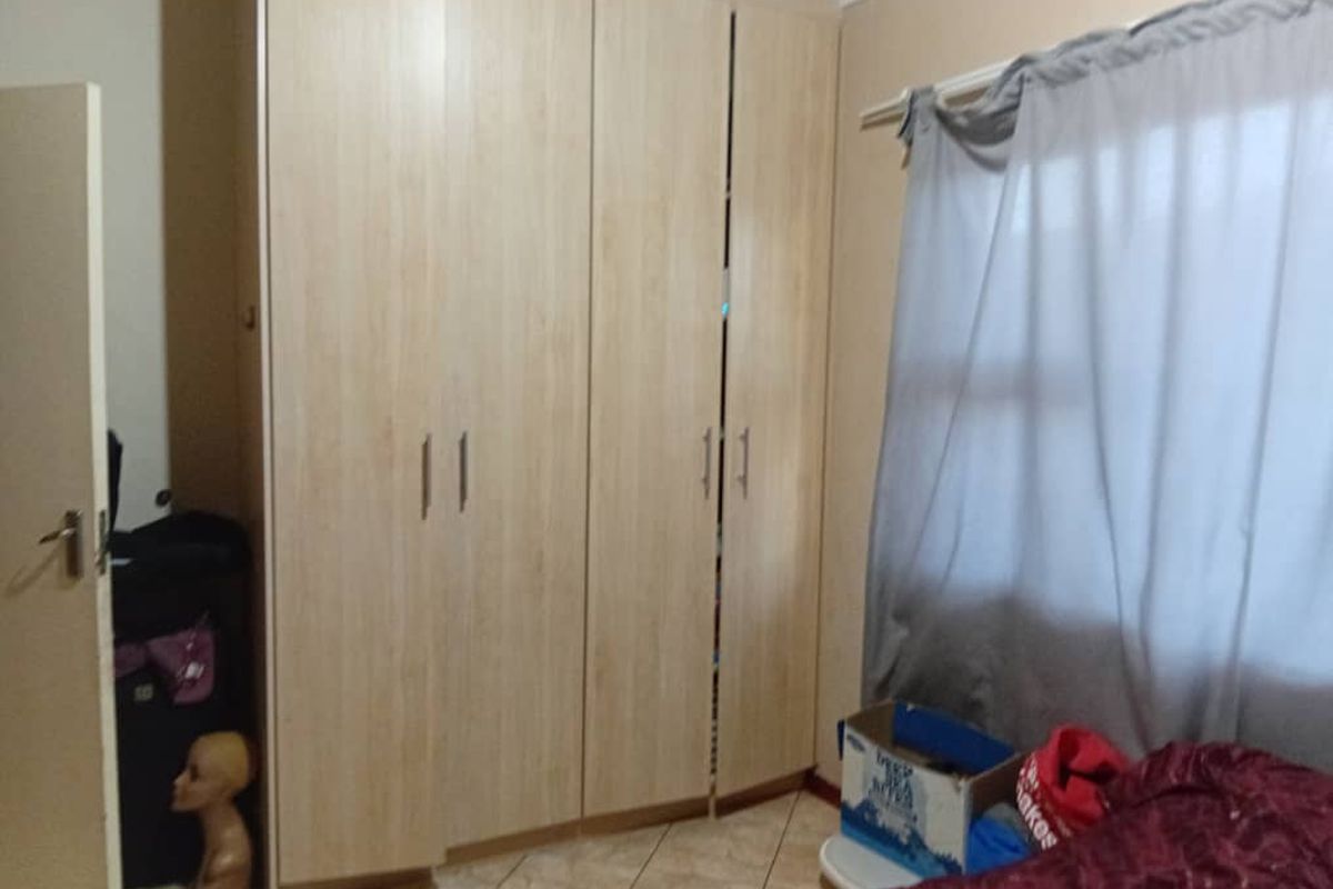 Apartment for sale, Katutura - Photo 4