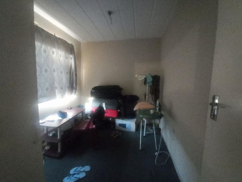 A  GROUND FLOOR APARTMENT - Photo 4