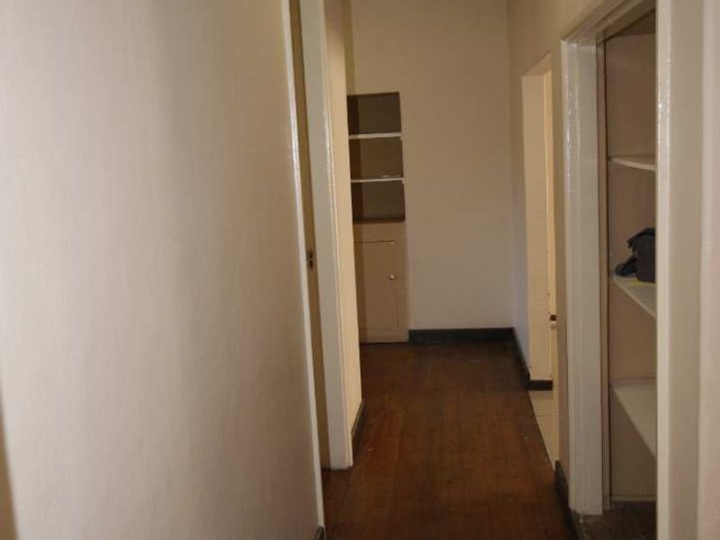 Spacious Office Accommodation - Photo 2