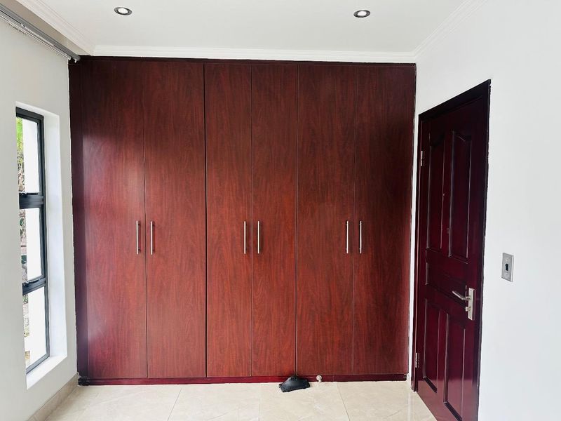 Elegant and Modern 3 Bedroom for Rental in Hill of Good Hope - Photo 6