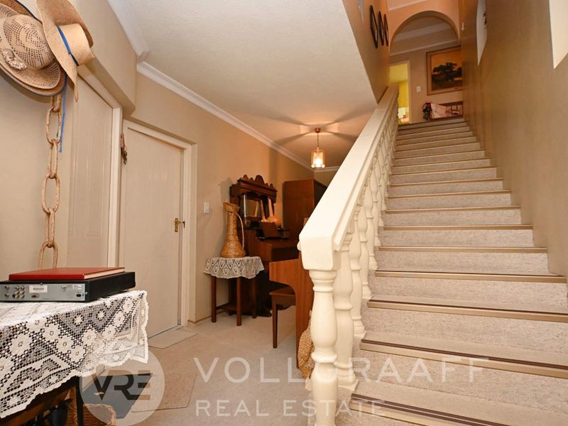 Multi-Unit Property in Hage Heights – Ideal for Extended Living or Income Potential - Photo 4