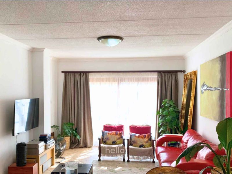 Two Bedroom townhouse to let - Photo 7
