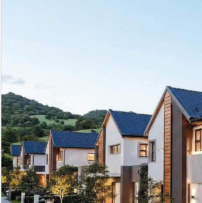 Property #2554837, Townhouse For Sale in Avis