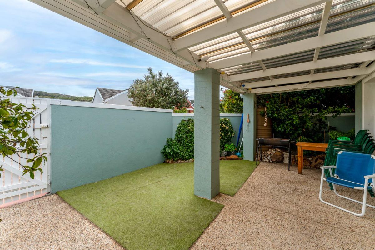 Sought-After Property in Hazelwood Park, Sun Valley - Photo 5