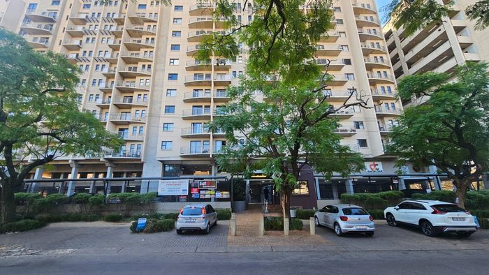 Property #2402535, Apartment Pending Sale in Hatfield