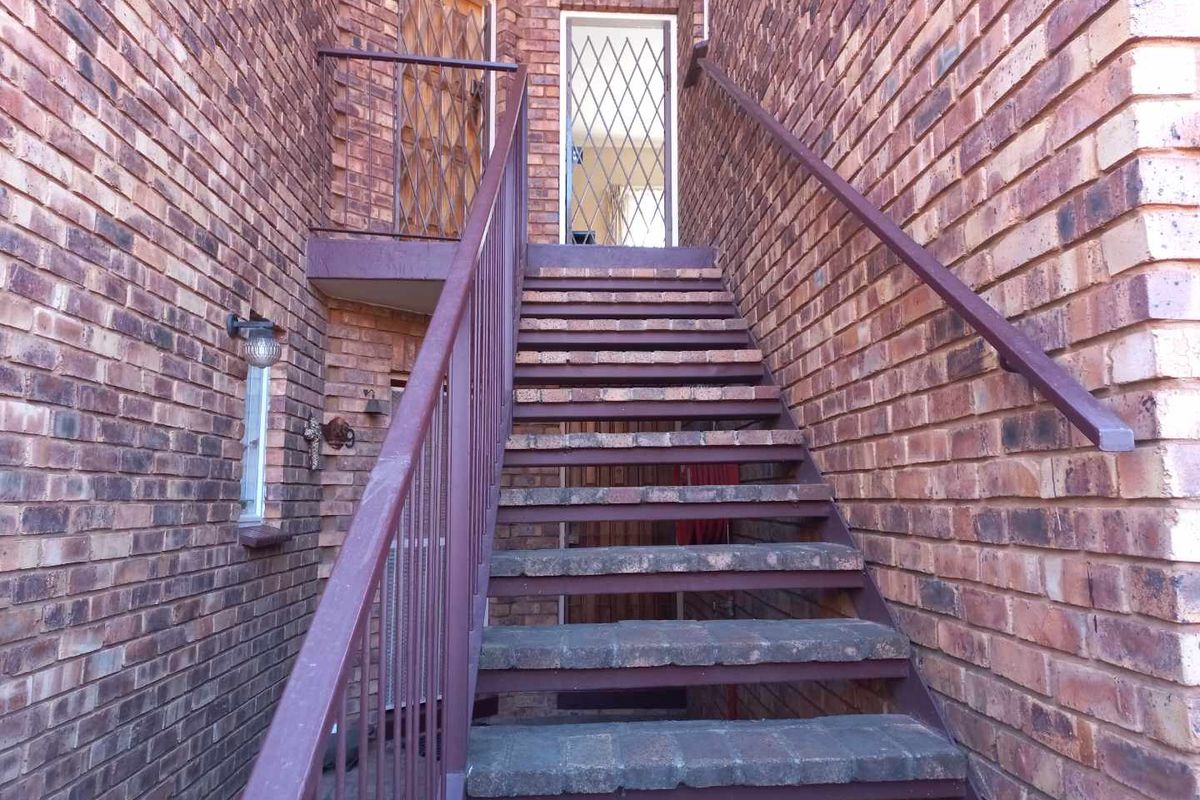 Attention - Investors! - Photo 2