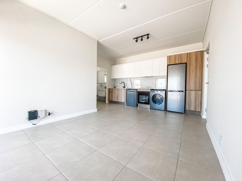 1 Bedroom Apartment in Fynbos Estate - Photo 6