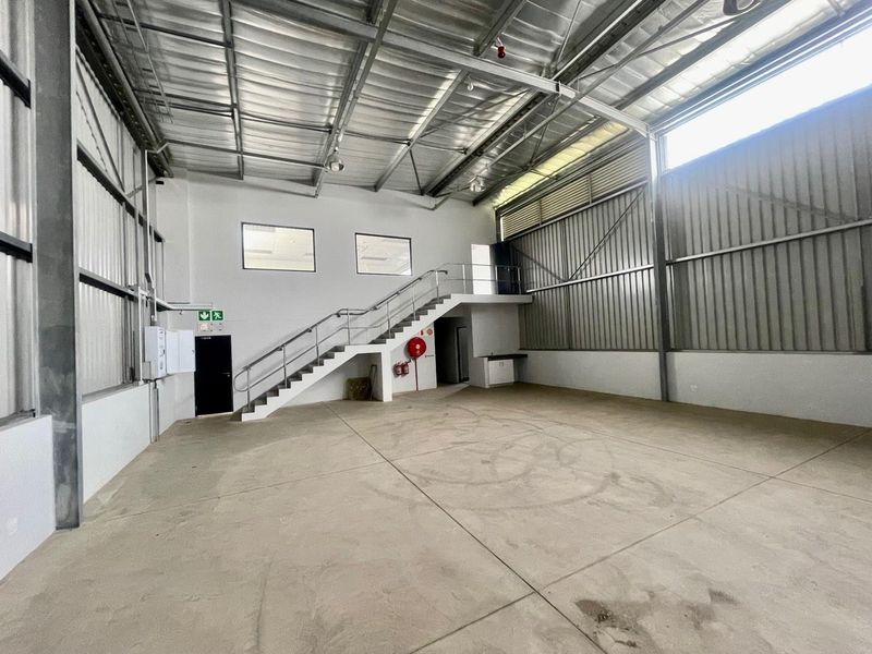 Hendra - Brand-New A-Grade Industrial Mini Warehouses To Let – Glen Anil - Photo 7