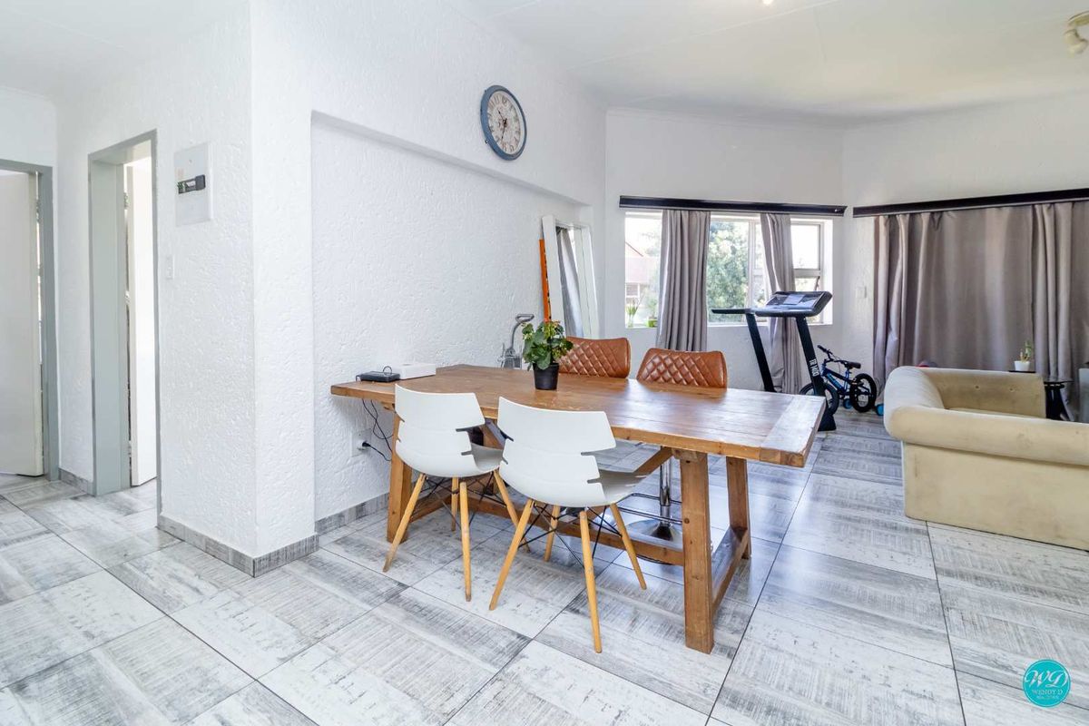 Live Securely, Close to Everything! - Photo 3