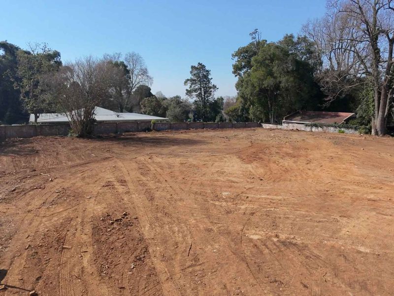 Exceptional Opportunity – 4,460m2 Versatile Commercial Land in Prime Hilton Location - Photo 1