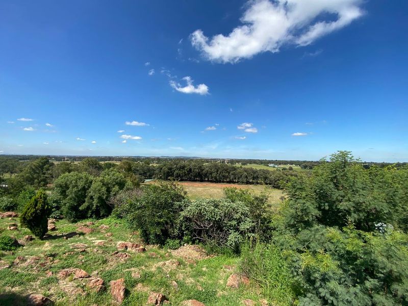 Country living with a passive income source ! - Photo 2