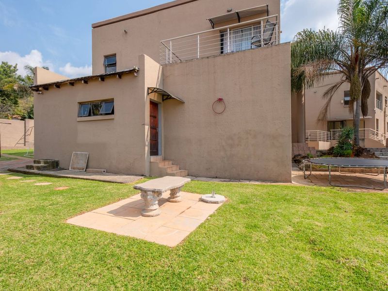 Your chance to own the best in Highveld. - Photo 3