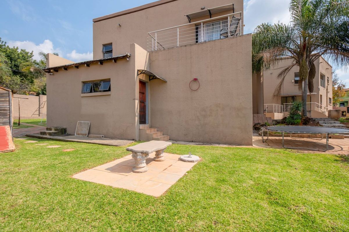 Your chance to own the best in Highveld. - Photo 3