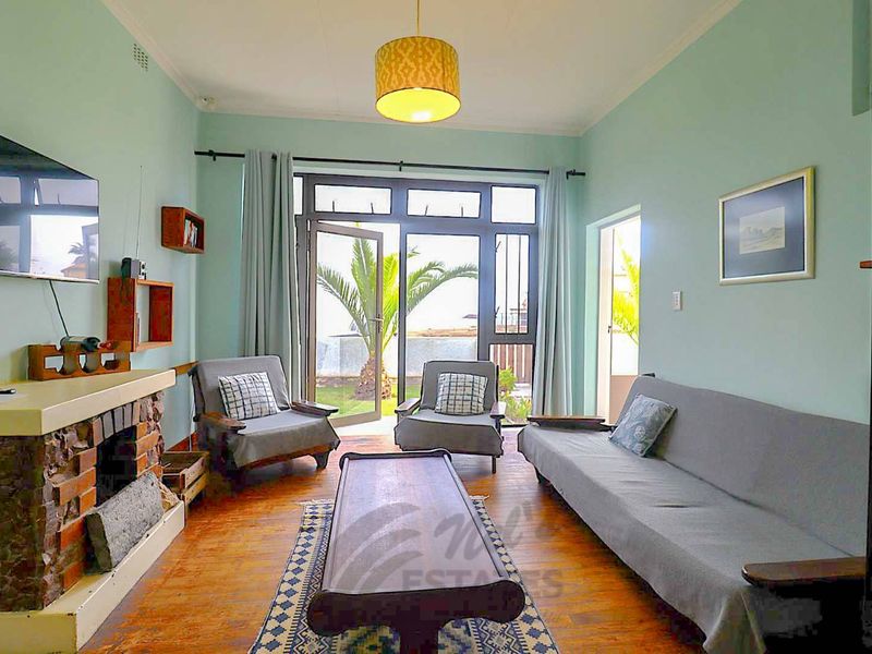 Seafront Home For Sale in Vineta, Swakopmund - Photo 9